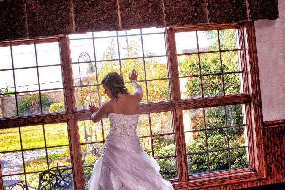 an early rain brought the bridal indoors...