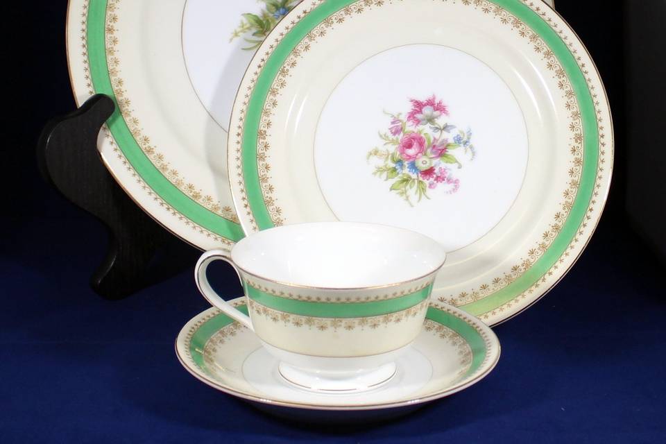 Dishing Vintage
