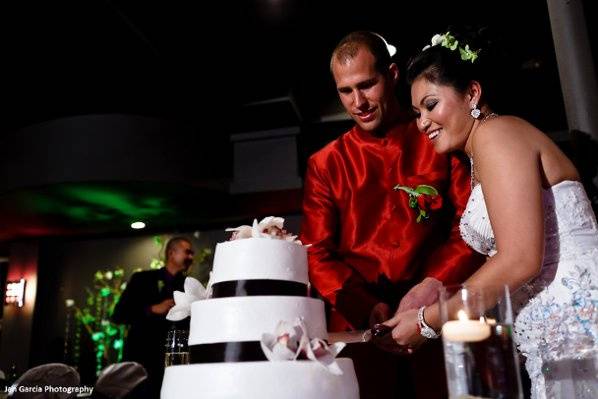 Cake cutting