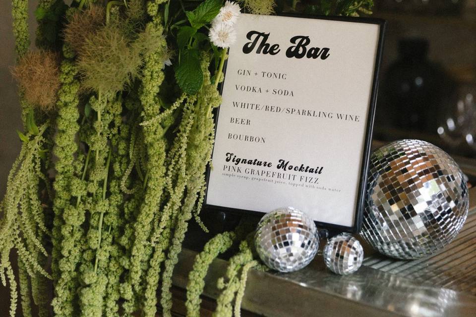 Bar Arrangement
