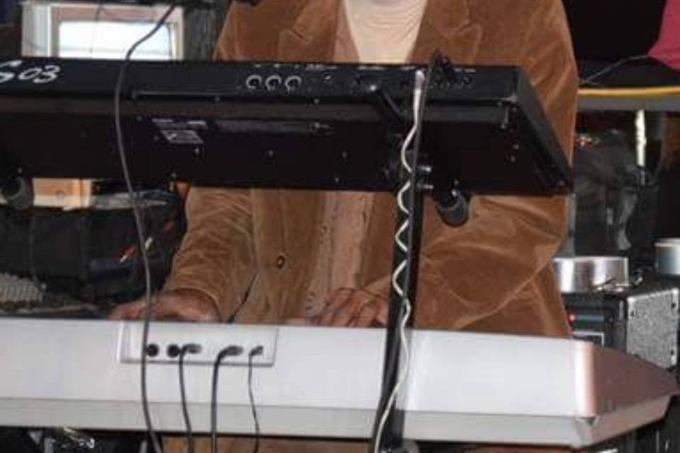 Glenn Brown Keyboards