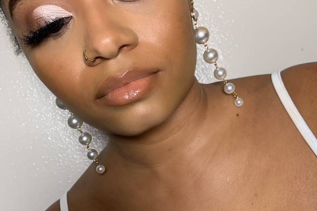 Jessie: Cut Crease Bridal