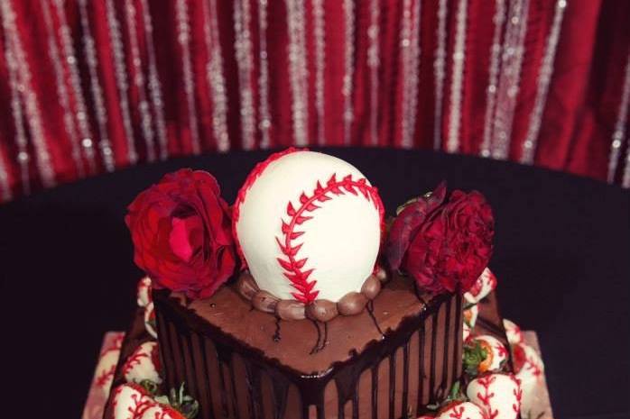 Baseball motif cake