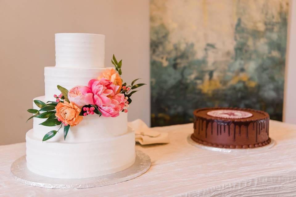 Classic wedding cake