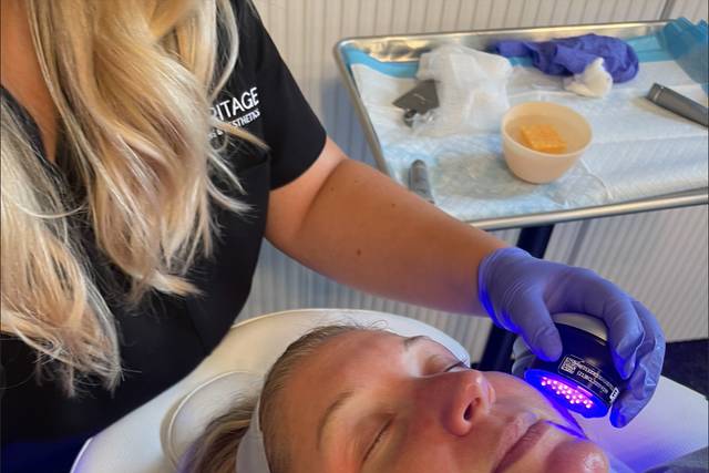 Deluxe HydraFacial