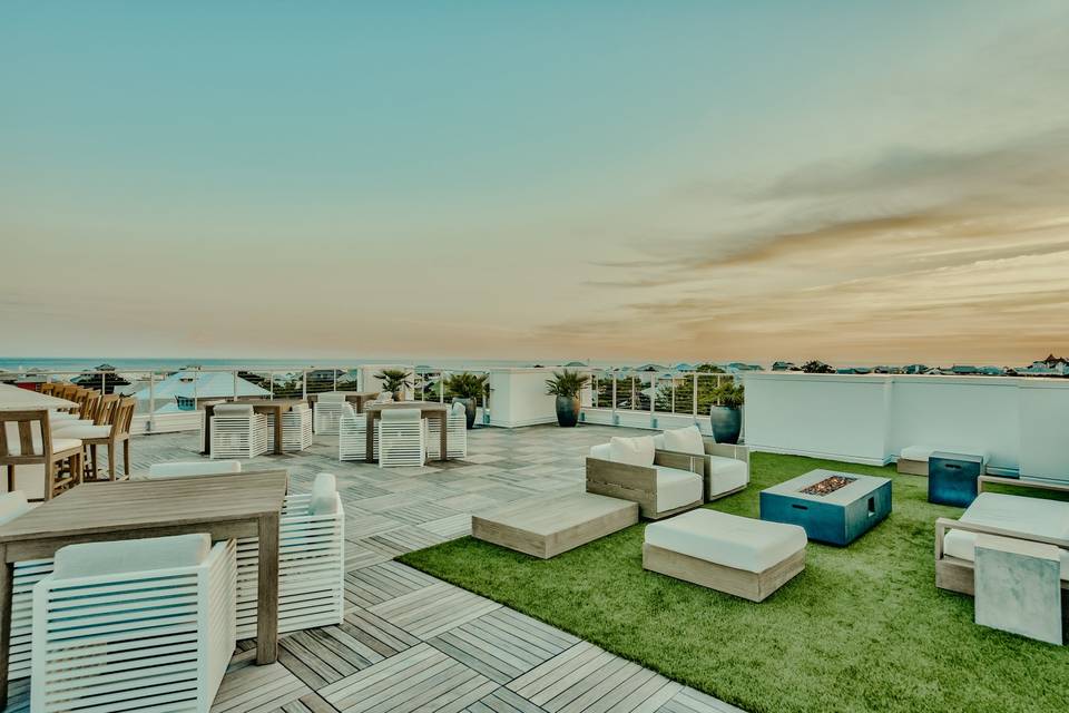 Rooftop Sanctuary at The Pointe