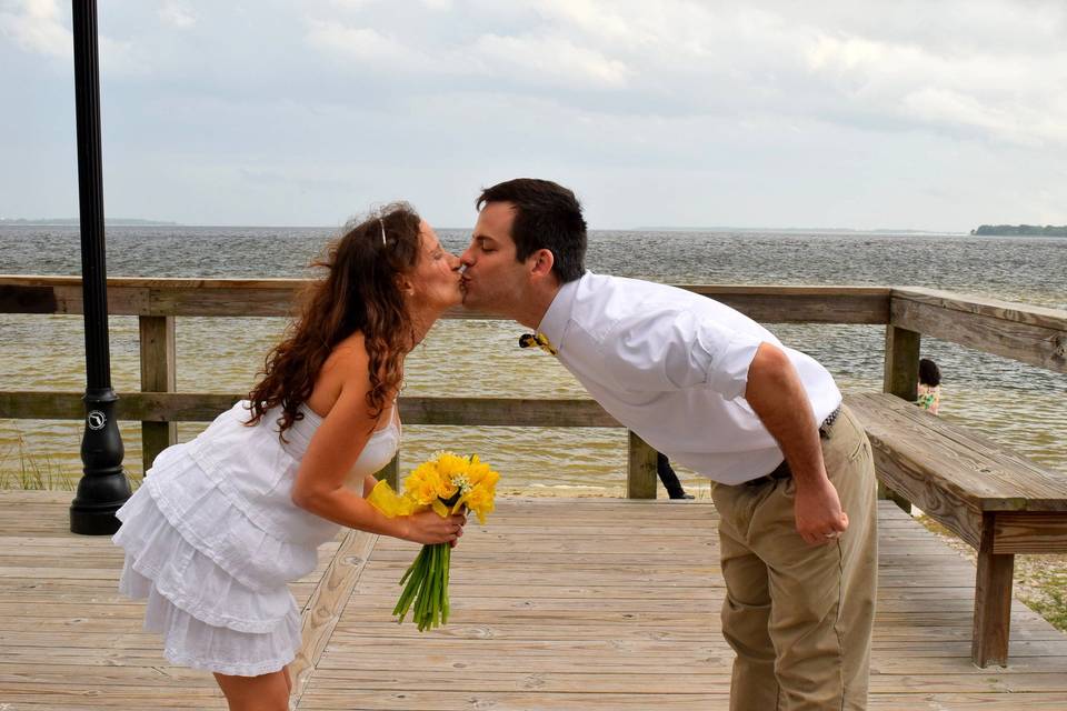 Kissing on the boardwalk