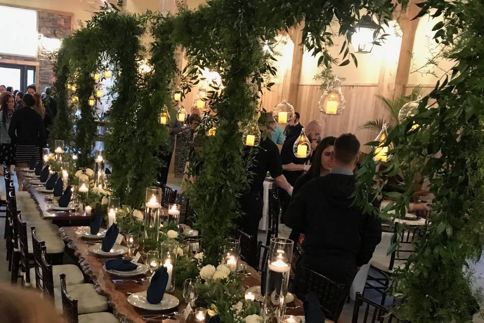 Elaborate, natural decor