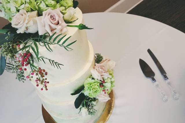 Wildflour Cakes + Pastries
