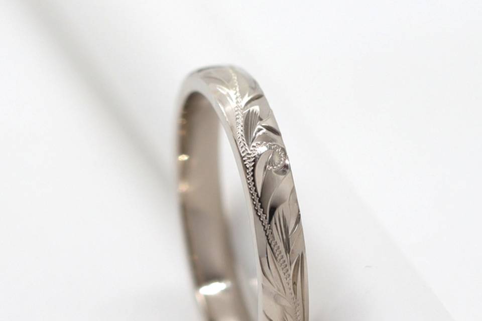 White gold wedding ring