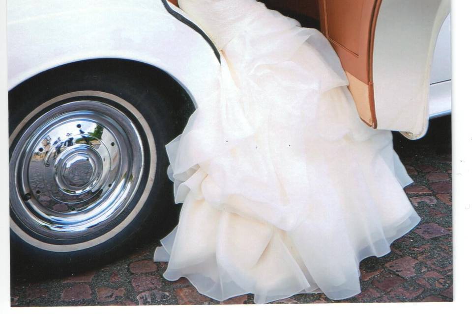 Bride getting out of the car