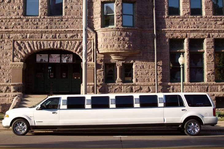 Stellar Limousine, LLC