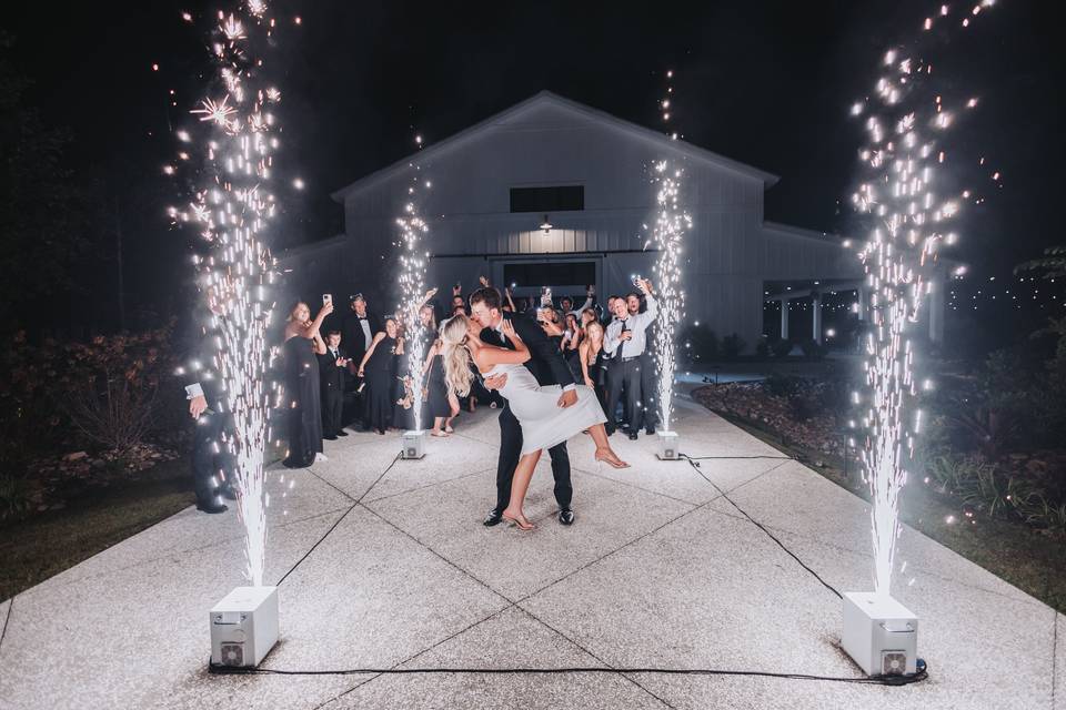 White Oaks Farms Wedding