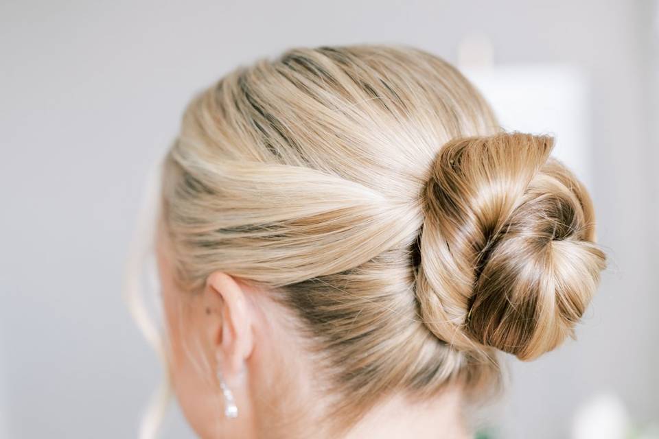 Bronze + GLOW Beauty