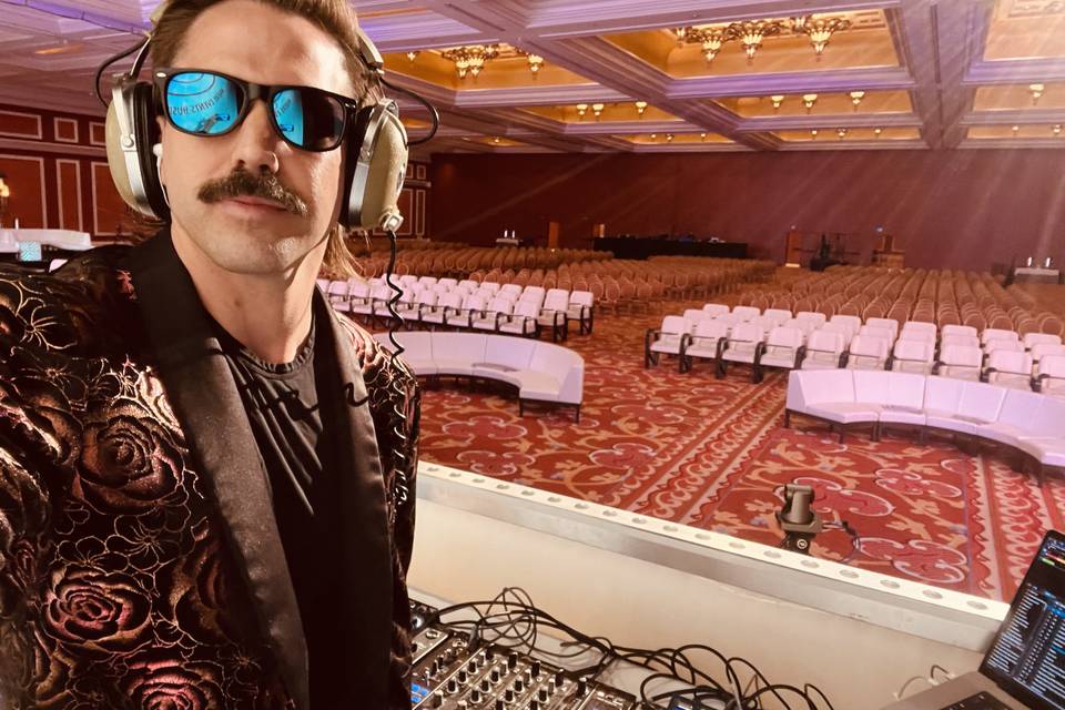 Load in@Vegas House of Blues