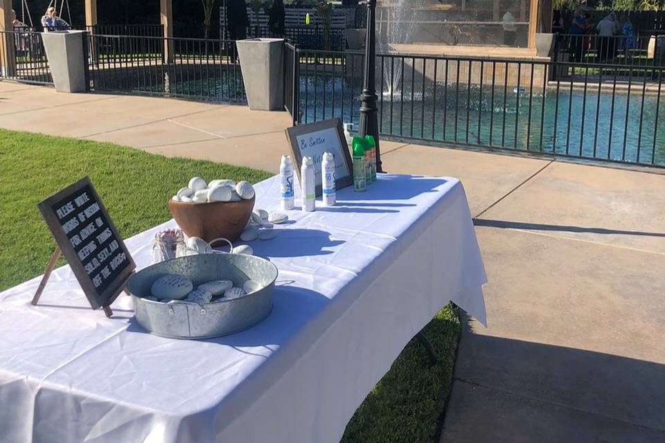 Entry table by the pool