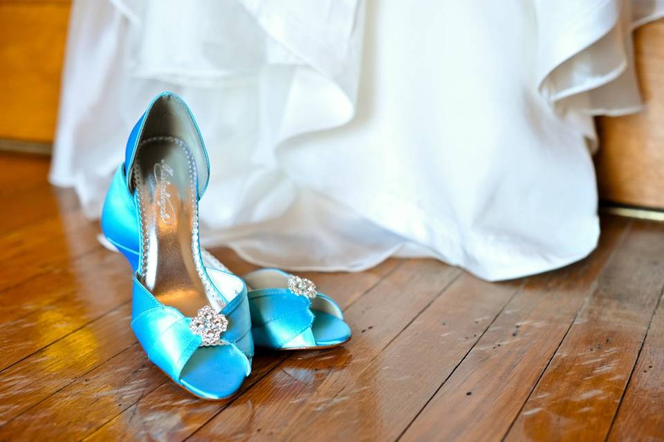 Prepared for the wedding - Wes Mosley Photography