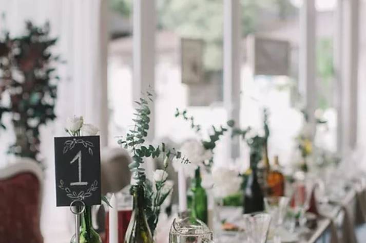 Chic table decor