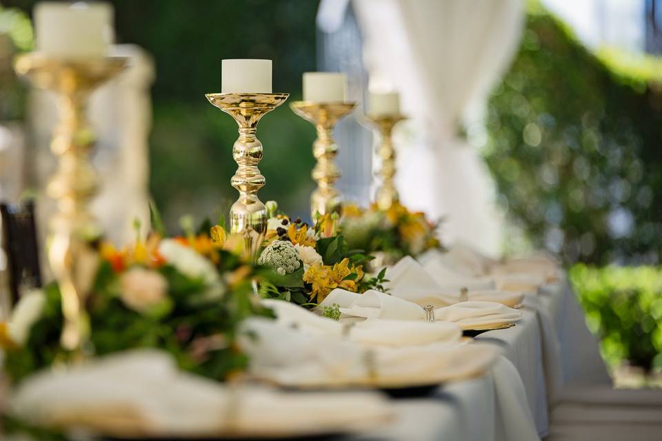 Candle table elements