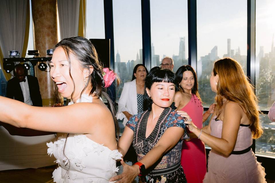 Reception at Vista LIC