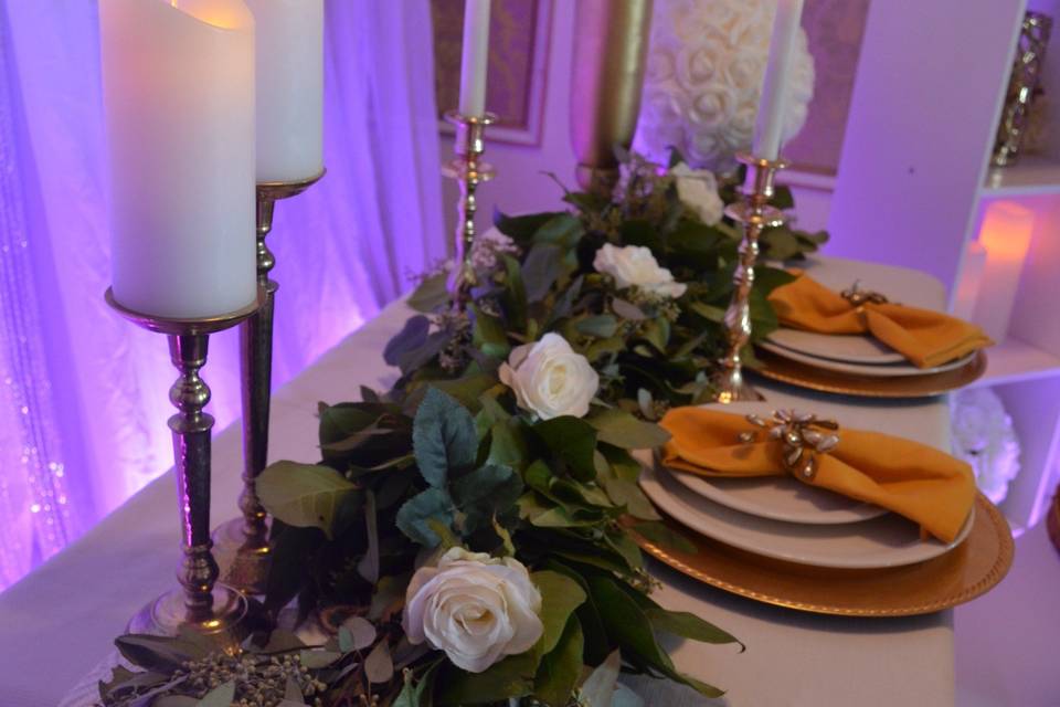 Head table decor