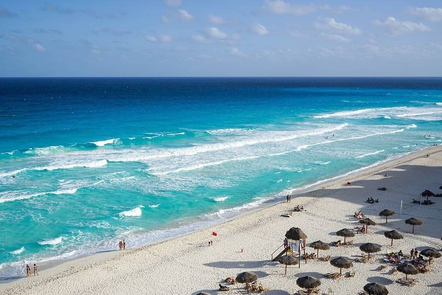 Enjoy the beautiful waters of Cancun as part of your romantic honeymoon getaway