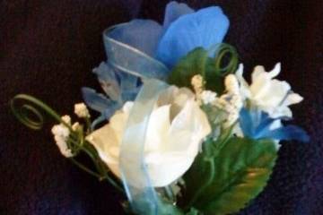 blue and white roses with white and blue accent, blue ribbon