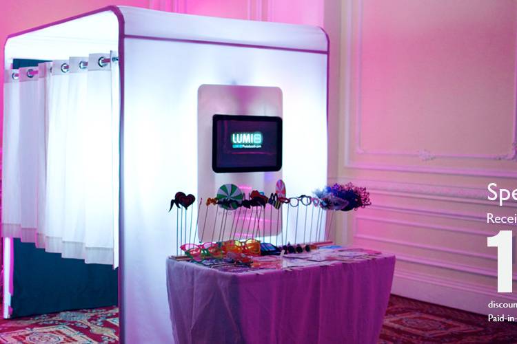 LUMi8 Photo Booth