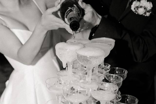 Champagne tower