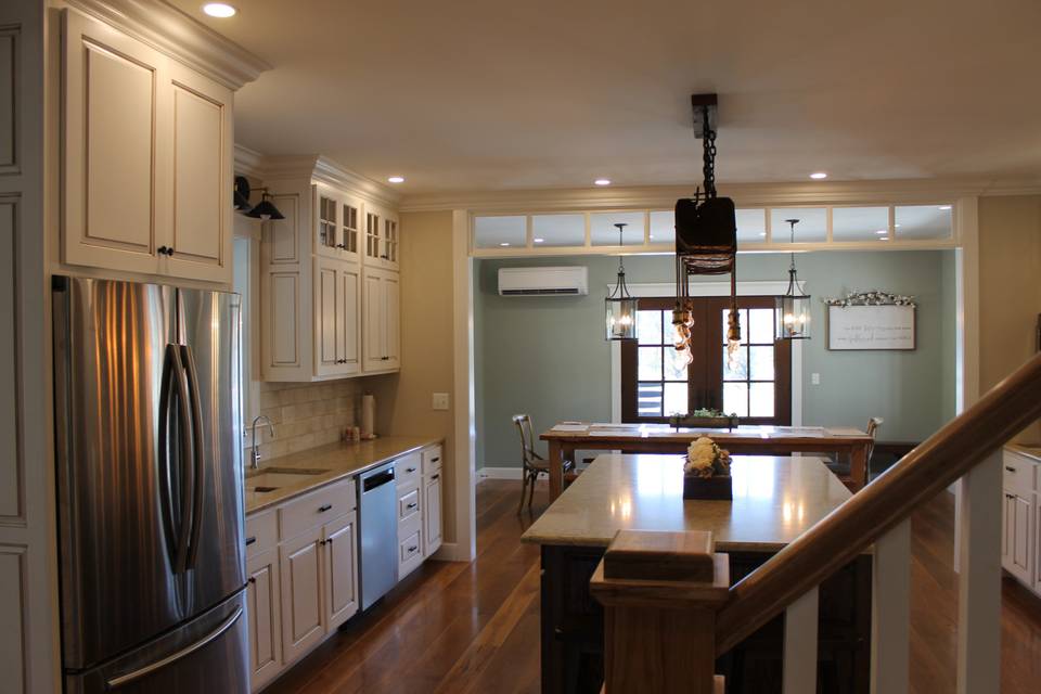 Farmhouse kitchen dining