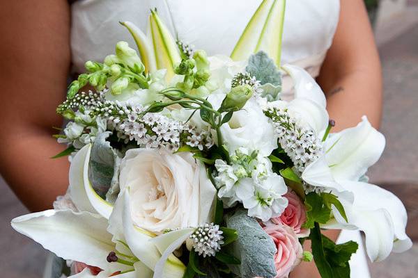 White bouquet