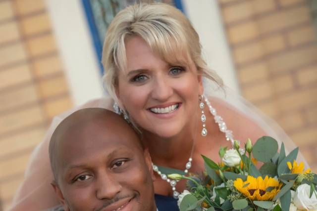 Bride and Groom- bt bouquet