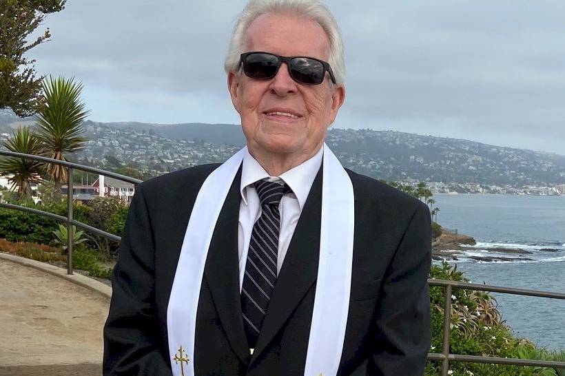 Rev. Ronn at Laguna Beach