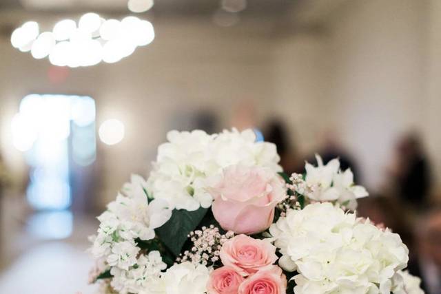 Mixing flowers and colors