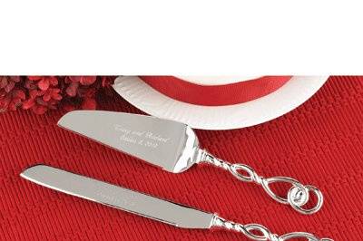 Love Knot Server Set - Silver-plated handles with tied knot design features an 8