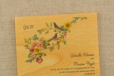 Vintage Garden - Invitation
A vintage floral garden design shown on a wood-inspired card
5 1/2