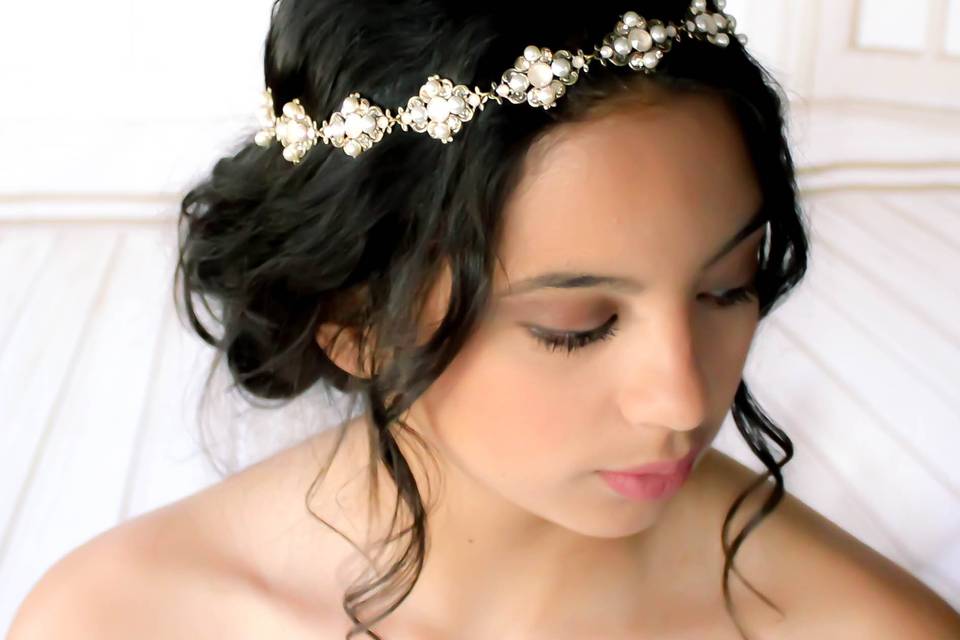 Antique gold bridal hairpiece