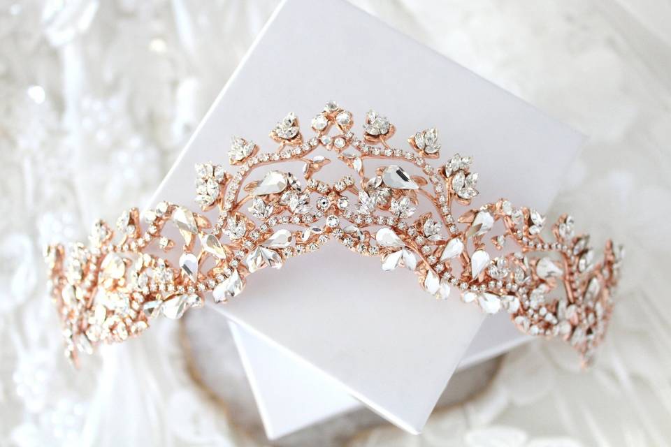 Rose gold crown