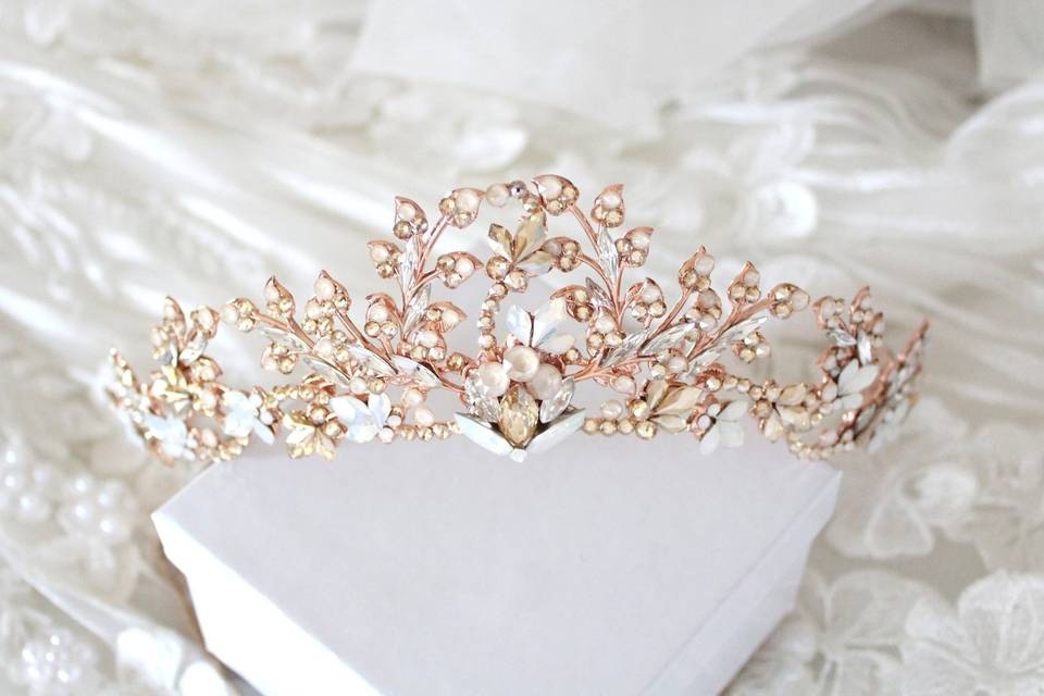 Rose gold vine bridal tiara