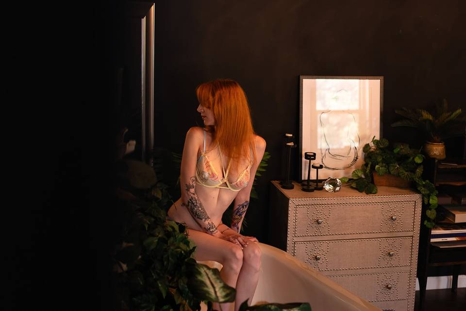 Boudoir Photograph with Bathtu