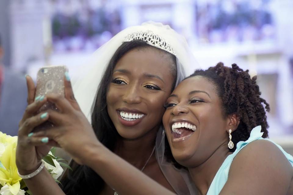 Bride's Wedding Selfie fun