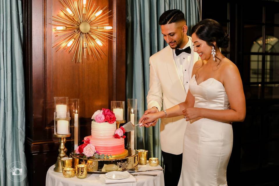 Cutting the cake