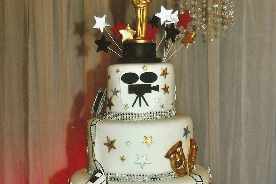 Hollywood themed quinceanera and sweet 16 cake