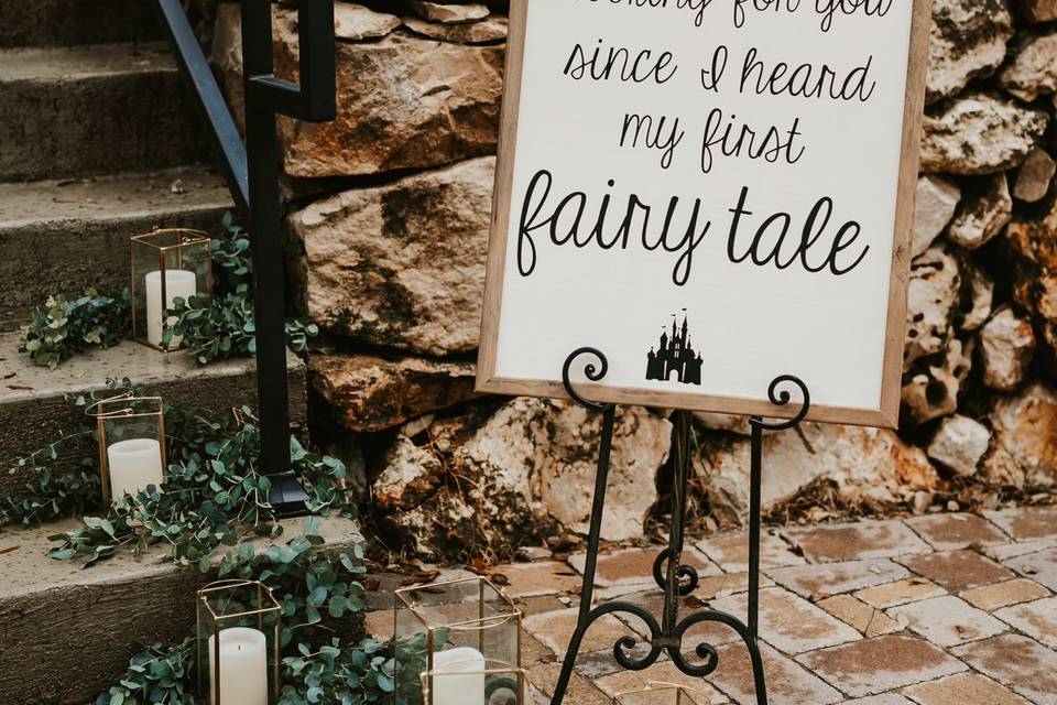 Wedding day signage