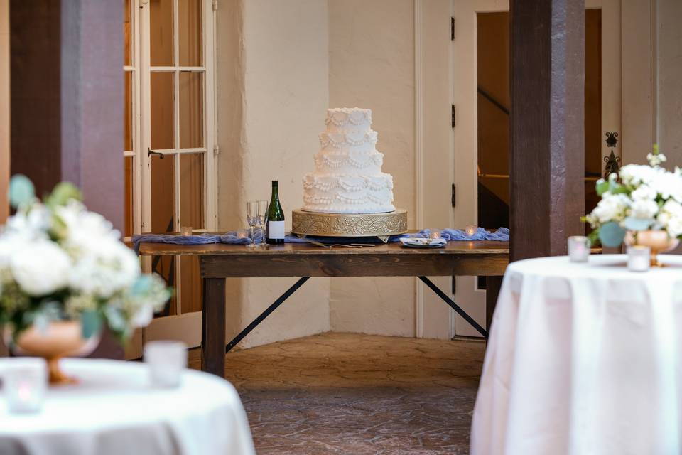 Cake table