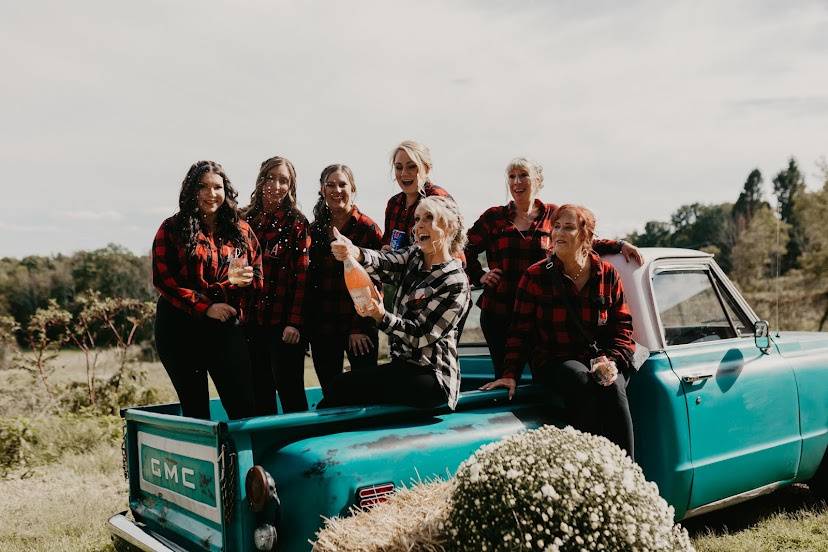 Pre wedding fun in blue truck