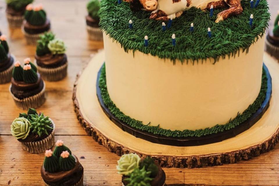 Groom Cake and Desserts