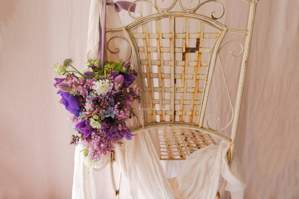 Chair florals