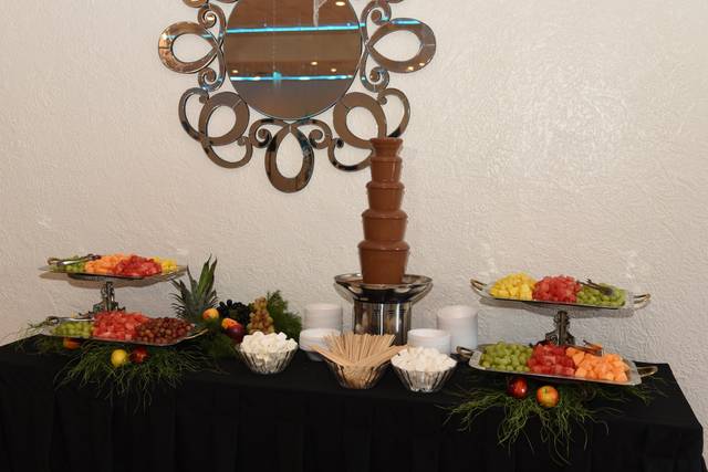 Chocolate fountain