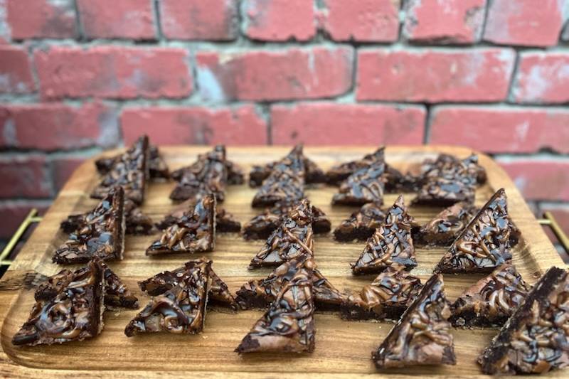 Caramel Crusted Brownies